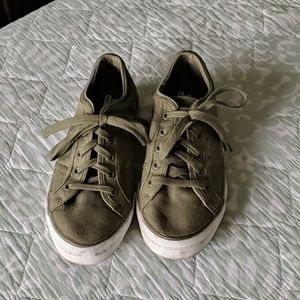 Green Skechers Sneakers